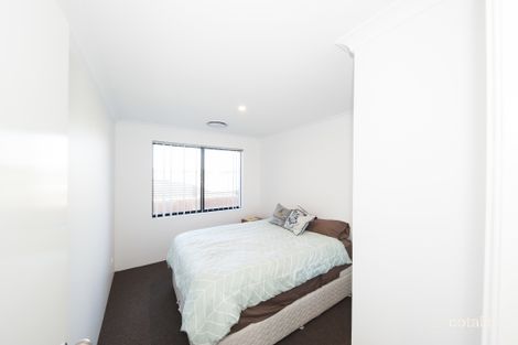 Property photo of 5 Ridgedale Street Haynes WA 6112