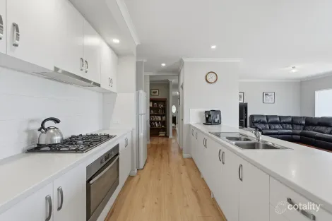 10 Skye Lane, Bridgetown, WA 6255