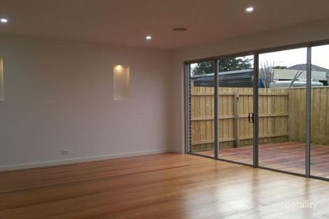 Property photo of 18 Edward Street Fawkner VIC 3060