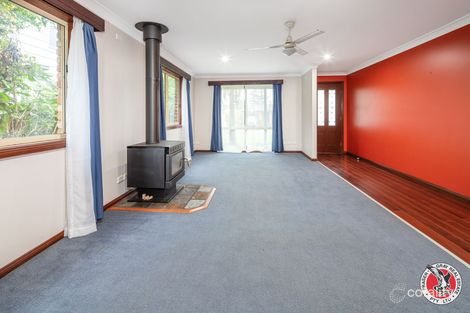 Property photo of 32 Deakin Parade Tomakin NSW 2537