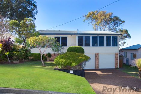 Property photo of 119 Diamond Head Drive Budgewoi NSW 2262