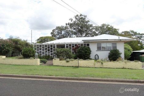 86 Holdsworth Rd, North Ipswich, QLD 4305