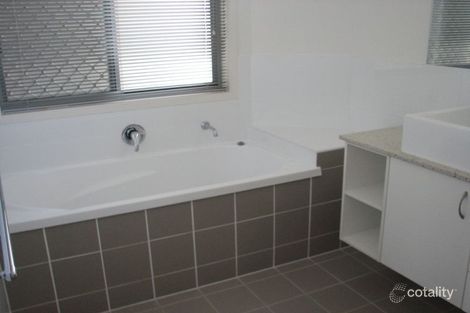 Property photo of 7 Twynam Mews Pacific Pines QLD 4211