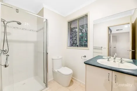 Property photo of 101 Marisa Crescent Berwick VIC 3806