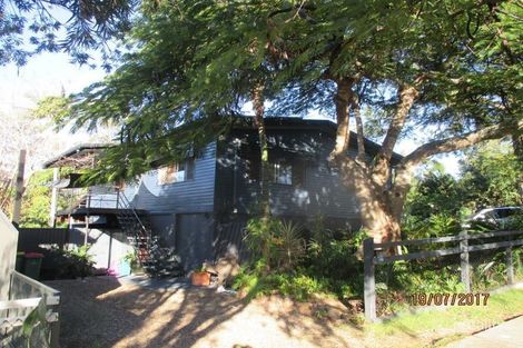 Property photo of 1 Kerr Avenue Southport QLD 4215
