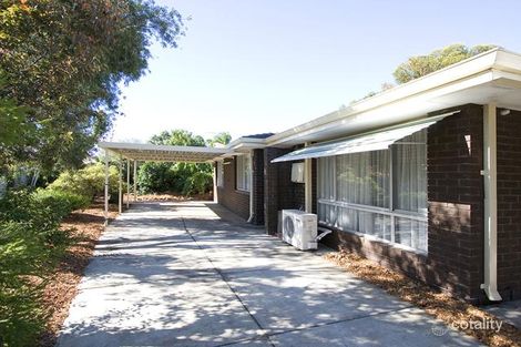 4b Lydd Cl, Marangaroo, WA 6064