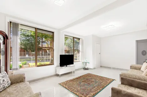 Property photo of 11 Cummins Street Unanderra NSW 2526