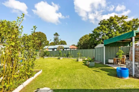 Property photo of 11 Cummins Street Unanderra NSW 2526