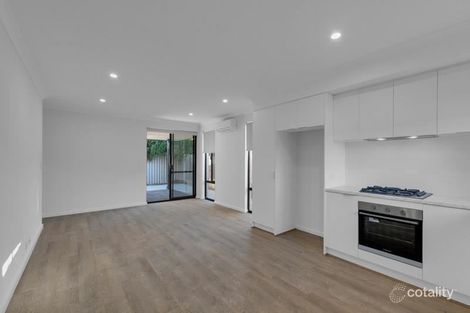 Property photo of 33 Burnside Way Waikiki WA 6169