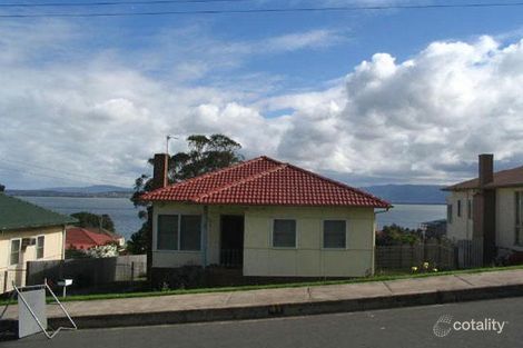 41 Grand View Pde, Lake Heights, NSW 2502