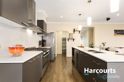 Property photo of 66 Fulham Way Wollert VIC 3750