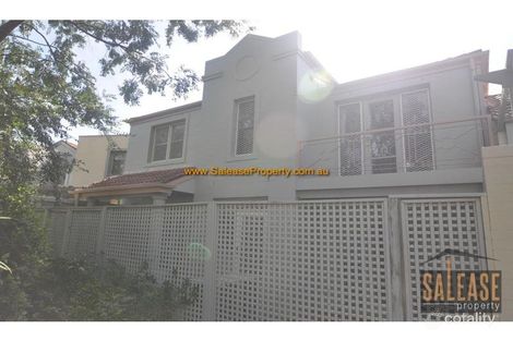 Property photo of 21 Brompton Road Kensington NSW 2033