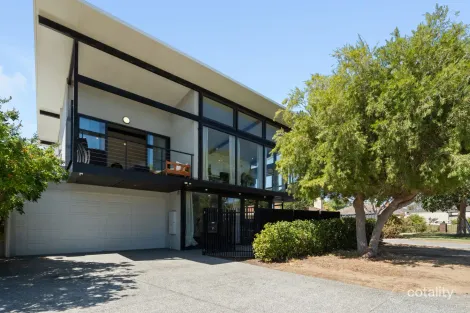 17 Wisborough Cres, Balga, WA 6061