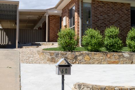 60 Mundawari Cct, Ngunnawal, ACT 2913