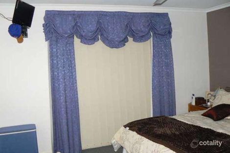 Property photo of 75 Gray Street Emerald QLD 4720