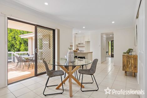 Property photo of 27 Zina Grove Mooroolbark VIC 3138
