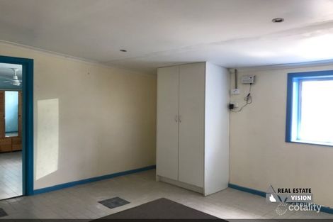 Property photo of 54 Rifle Range Road Sapphire Central QLD 4702