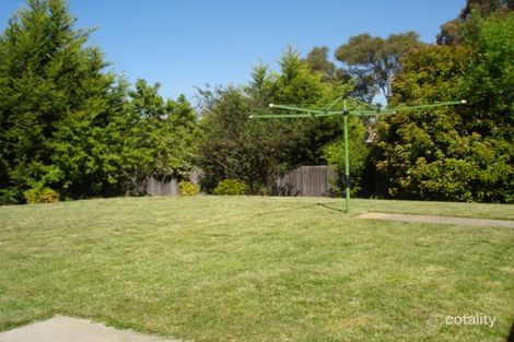 Property photo of 16 Halloran Drive Jerrabomberra NSW 2619