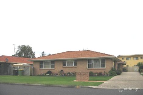 1/3 Christian Cres, Forster, NSW 2428