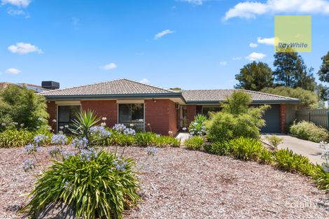 13 Hendrix Cres, Woodcroft, SA 5162