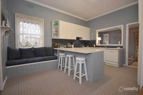 Property photo of 202 Dowling Street Wendouree VIC 3355