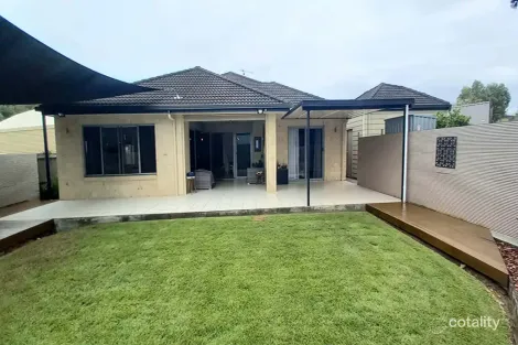 Property photo of 3 Kelby Close Redland Bay QLD 4165