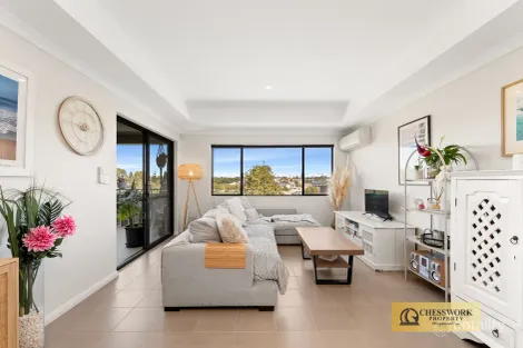 4/4 Burnley Way, Butler, WA 6036