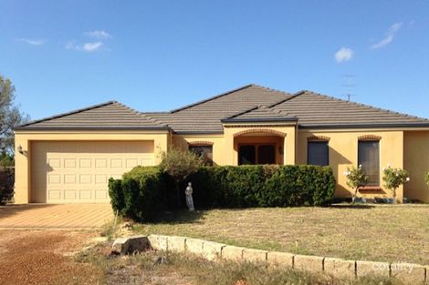 34 Grange St, Goomalling, WA 6460