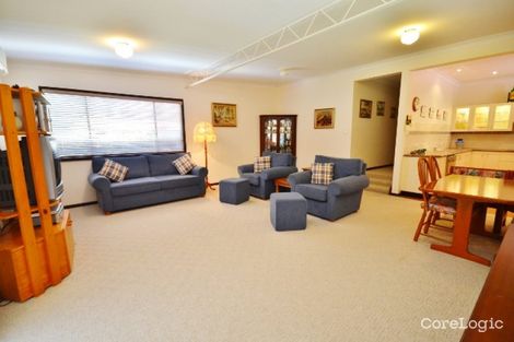 Property photo of 35 Natuna Avenue Budgewoi NSW 2262