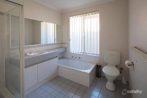 Property photo of 4/76 Clydesdale Street Como WA 6152
