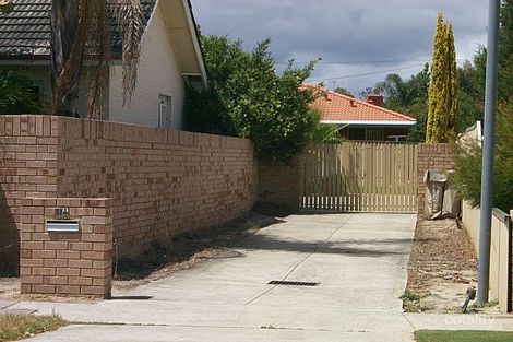 51 Henning Cres, Manning, WA 6152