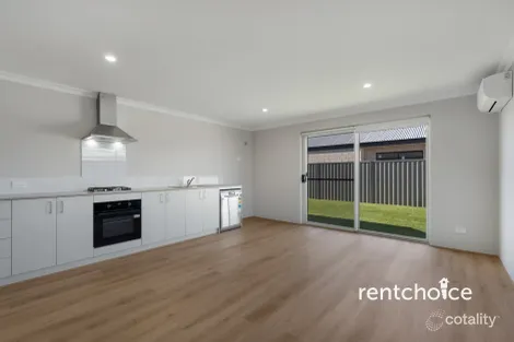 45 Toovey Rd, South Yunderup, WA 6208