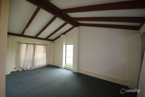 Property photo of 3 Stuart Court Kallangur QLD 4503