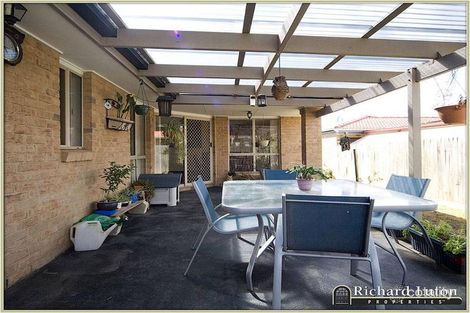 Property photo of 17 Sunshine Loop Dunlop ACT 2615