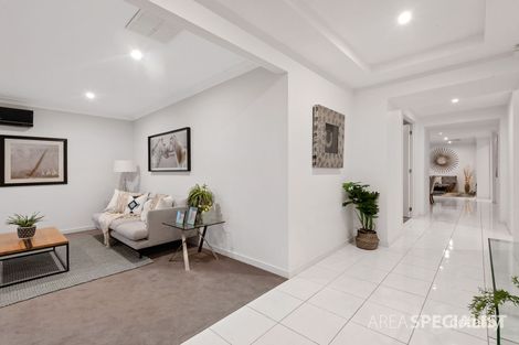 Property photo of 28 Balladonia Gum Circuit Lyndhurst VIC 3975