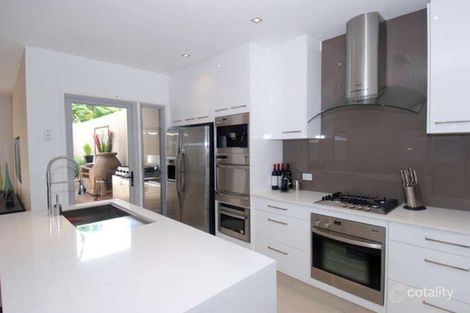 133 Falconer St, Southport, QLD 4215