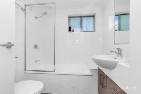 Property photo of 1/15 Rolle Street Holland Park West QLD 4121