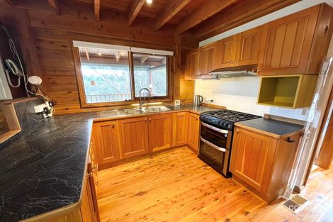 Property photo of 27 Dalrymple Avenue Wentworth Falls NSW 2782