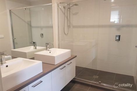 Property photo of 20 Pebble Beach Drive Carrum Downs VIC 3201