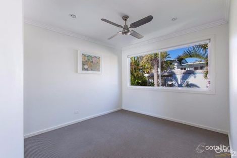 Property photo of 32 Oriole Avenue Peregian Beach QLD 4573
