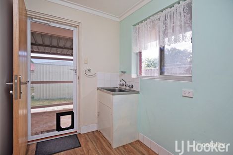 Property photo of 32 Eacott Street Mandurah WA 6210