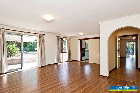 Property photo of 6 Blyth Row Kardinya WA 6163
