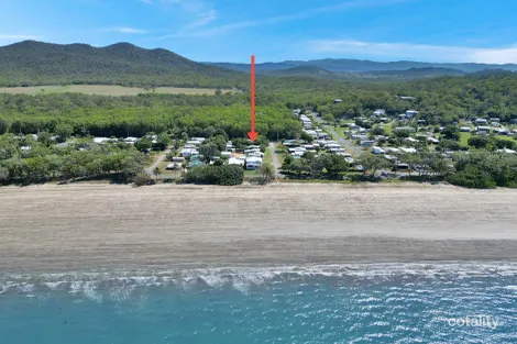 Property photo of 9 Smith Street Ball Bay QLD 4741