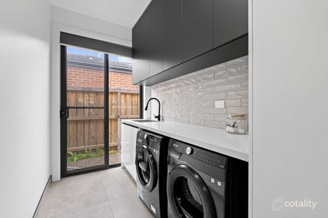 Property photo of 7 Flaxseed Drive Mickleham VIC 3064