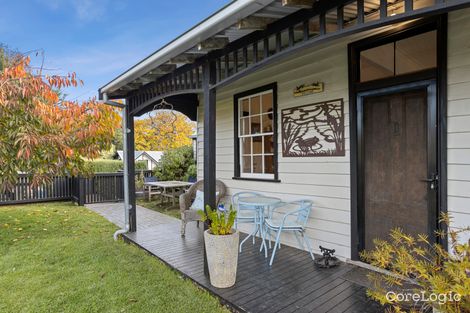 Property photo of 26 Queensberry Street Daylesford VIC 3460