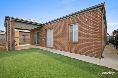 Property photo of 44 Exploration Avenue Werribee VIC 3030