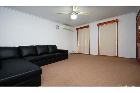 Property photo of 6 Crossley Crescent Coolaroo VIC 3048