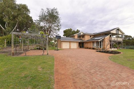 Property photo of 4 Marginata Place Wanneroo WA 6065