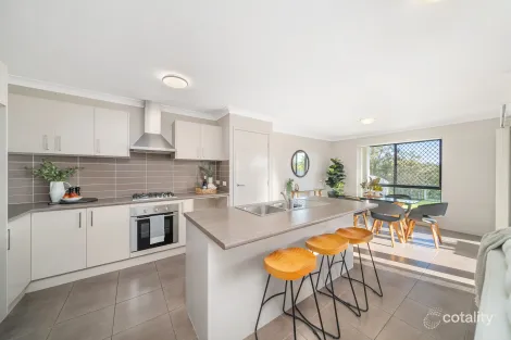 Property photo of 21 Nottinghill Road Murrumba Downs QLD 4503