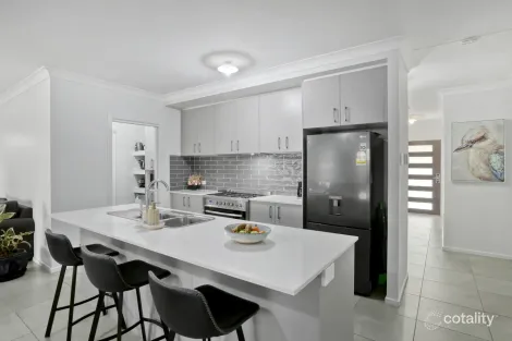 Property photo of 7 Sarsaparilla Way Calderwood NSW 2527